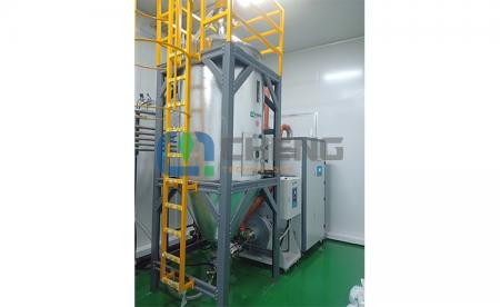 湖南亿龙实业有限公司-PET瓶胚行业除湿干燥系统