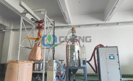 四川维奇新材料有限公司-薄膜行业供料计量除湿系统